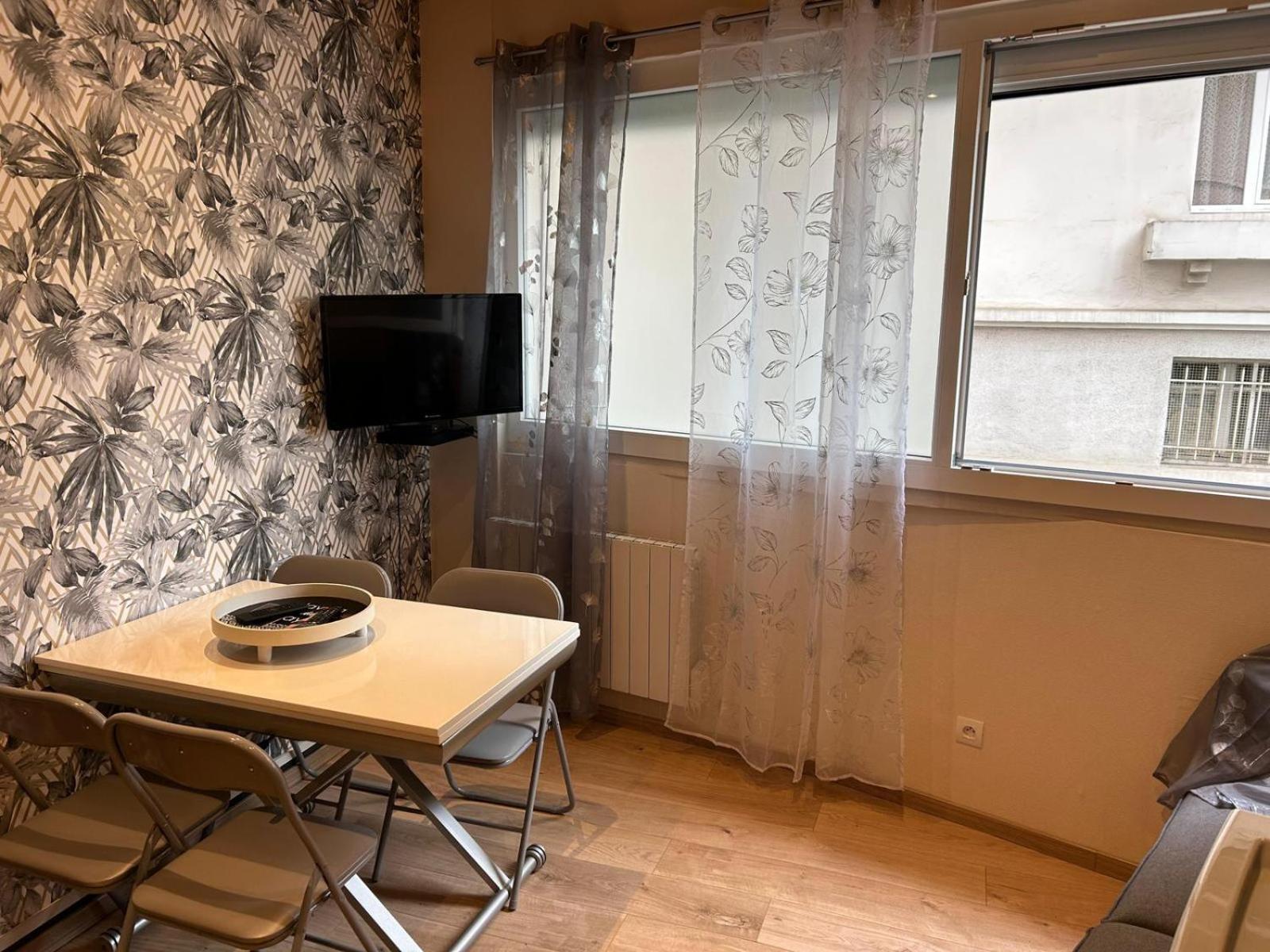 Appartement De Luxe En R/C Idealment Place En Hyper Centre Lourdes Ngoại thất bức ảnh