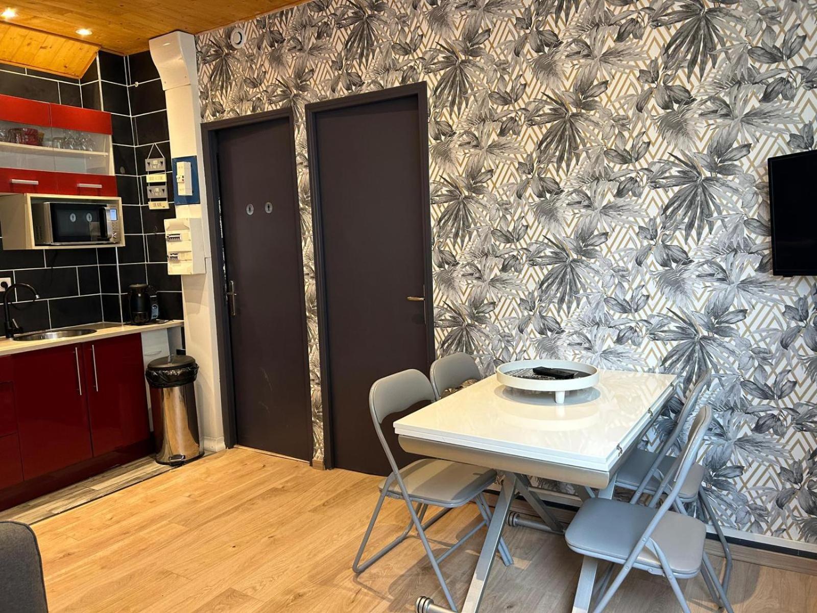 Appartement De Luxe En R/C Idealment Place En Hyper Centre Lourdes Ngoại thất bức ảnh