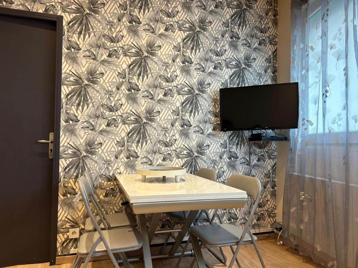 Appartement De Luxe En R/C Idealment Place En Hyper Centre Lourdes Ngoại thất bức ảnh